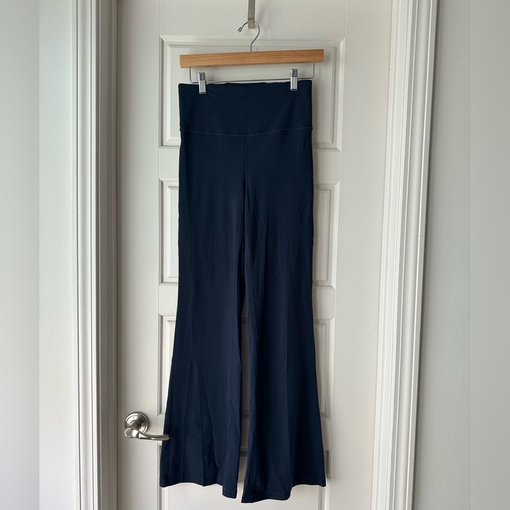 Athleta Navy Elevation Flare Pant S